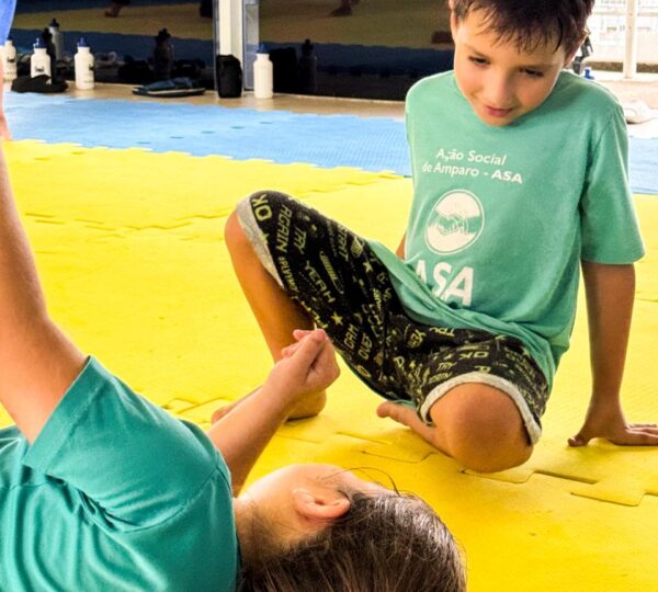 Lutando pela Paz - Jiu-jitsu
